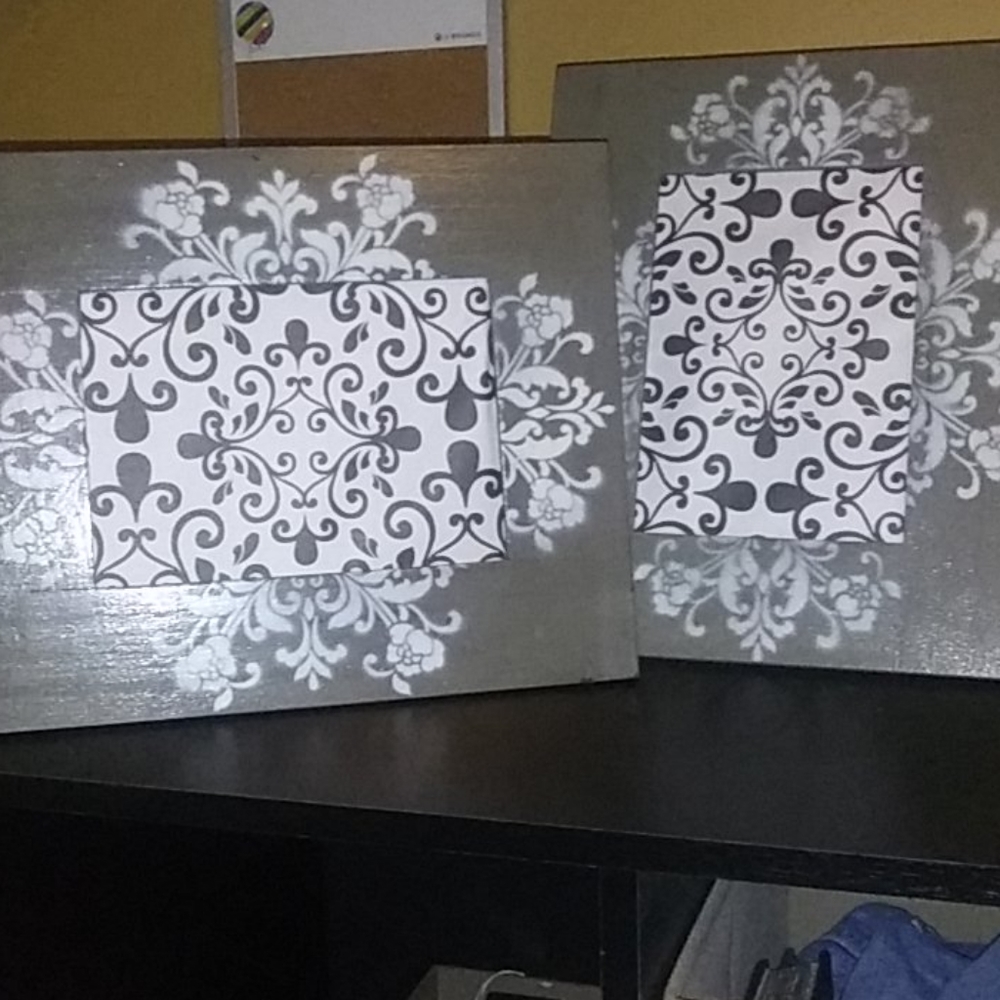 Set of handcrafted 5x7 Rustic weathered wood frame